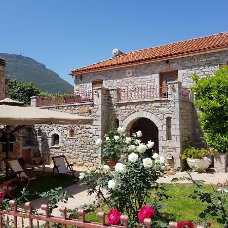 Villa Haus Kleopatra à Leonídion Extérieur photo