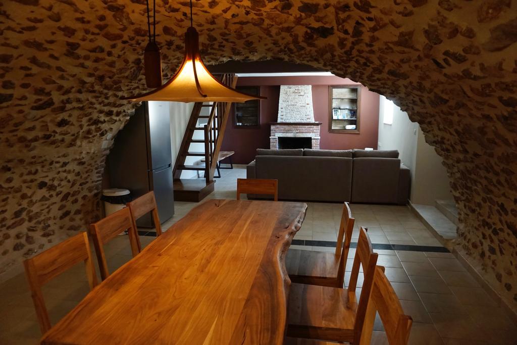 Villa Haus Kleopatra à Leonídion Extérieur photo